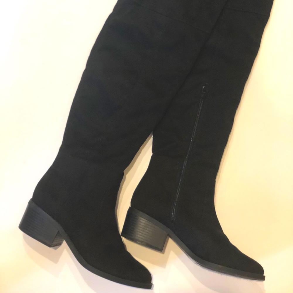 Black Boots